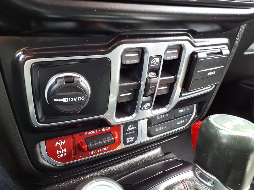 used 2022 Jeep Wrangler Unlimited car, priced at $35,599