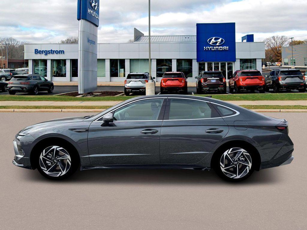 new 2026 Hyundai Sonata car, priced at $32,013