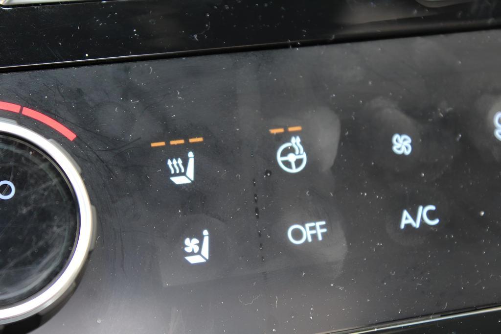 used 2025 Hyundai Santa Fe car, priced at $39,970