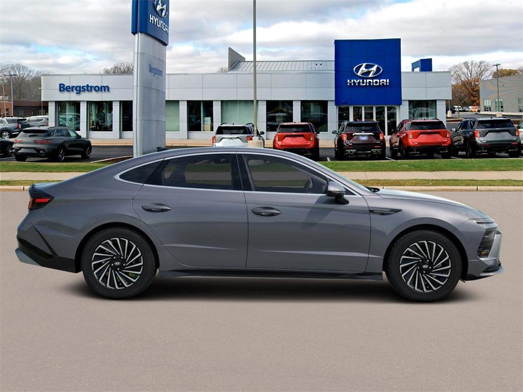new 2026 Hyundai Sonata Hybrid car, priced at $33,230