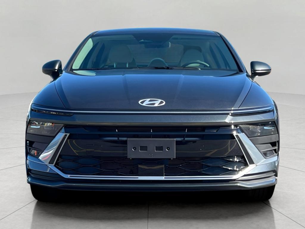 new 2025 Hyundai Sonata car, priced at $25,095