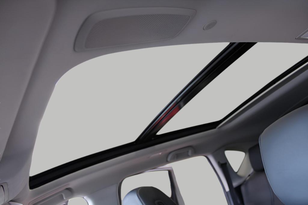 used 2019 Acura RDX car, priced at $26,672