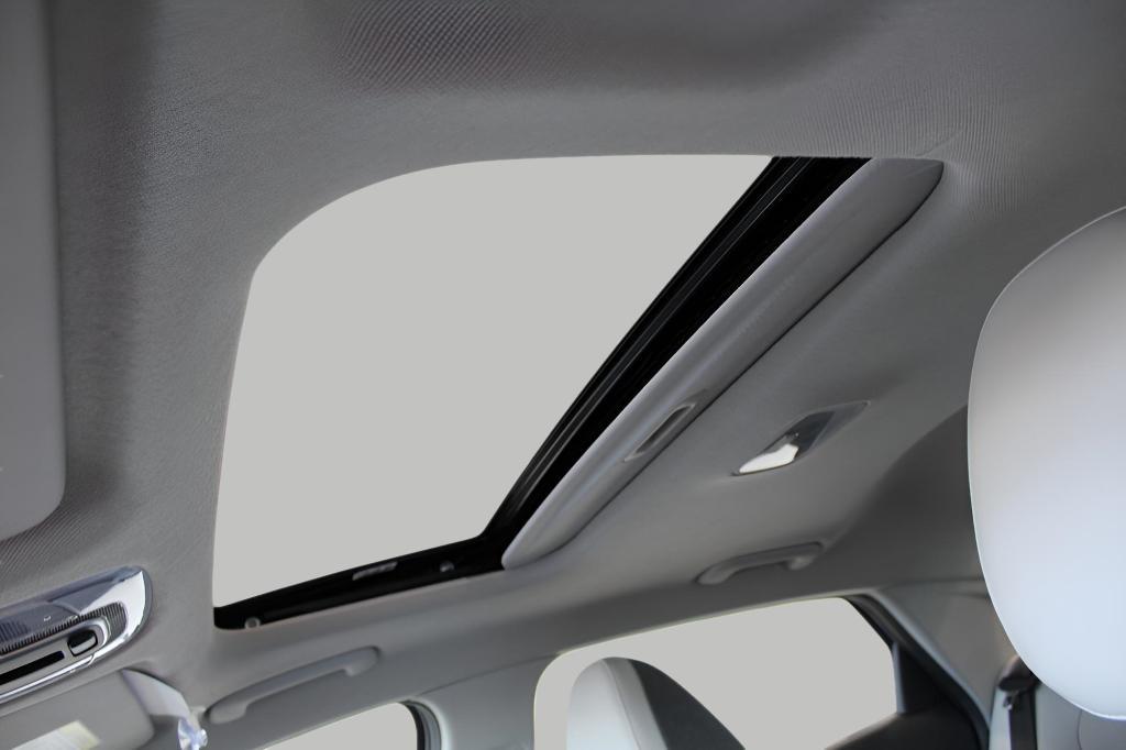 used 2025 Hyundai Elantra car, priced at $22,950