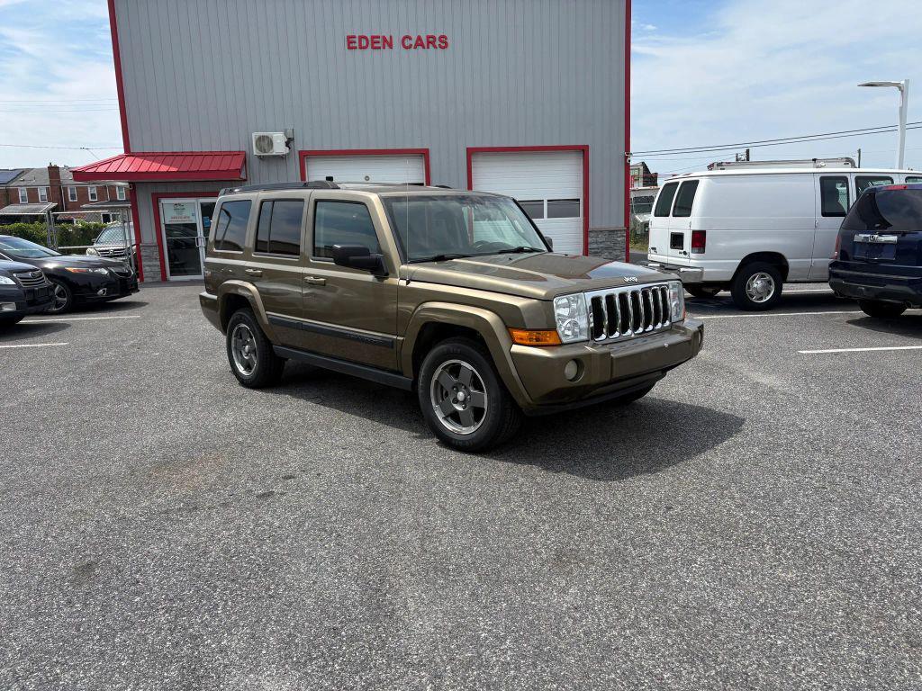 used 2008 Jeep Commander car, priced at $8,995