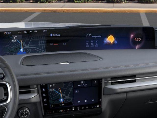 new 2025 Lincoln Navigator car, priced at $96,187