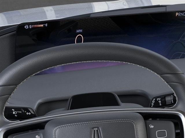 new 2025 Lincoln Navigator car, priced at $96,687