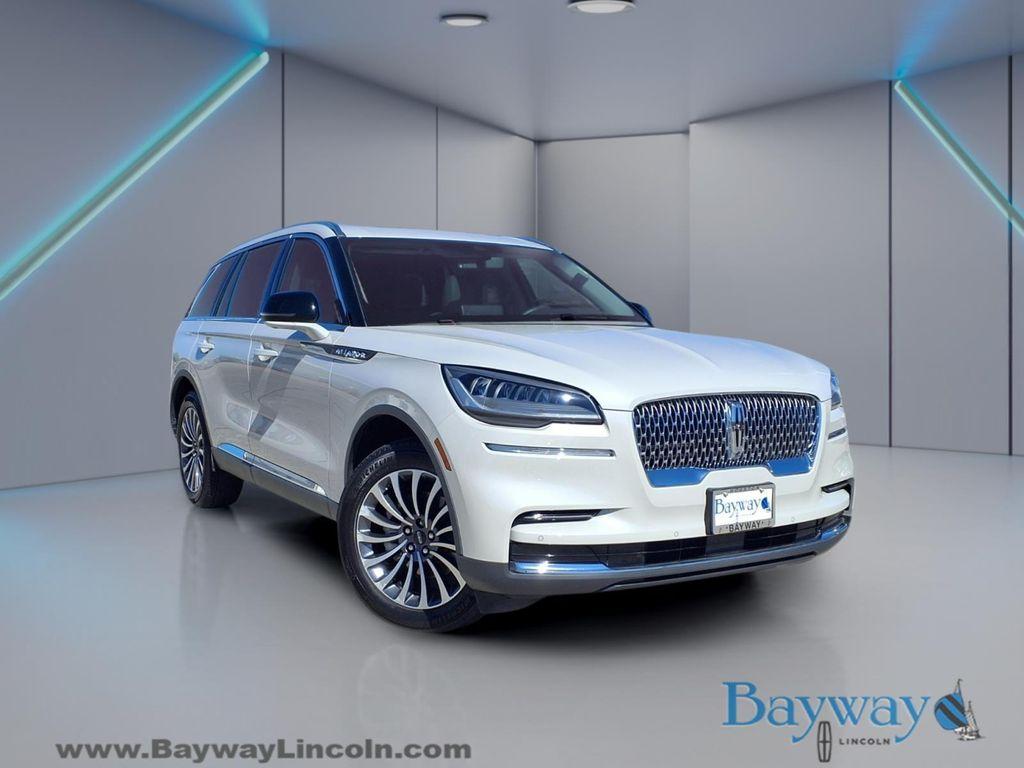 used 2024 Lincoln Aviator car, priced at $51,533