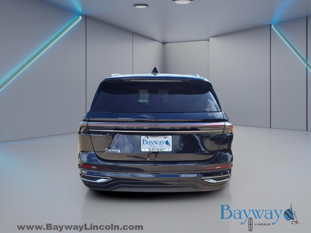 used 2024 Lincoln Nautilus car, priced at $46,790