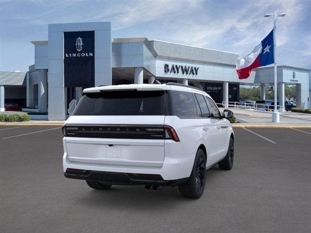 new 2025 Lincoln Navigator car, priced at $96,687