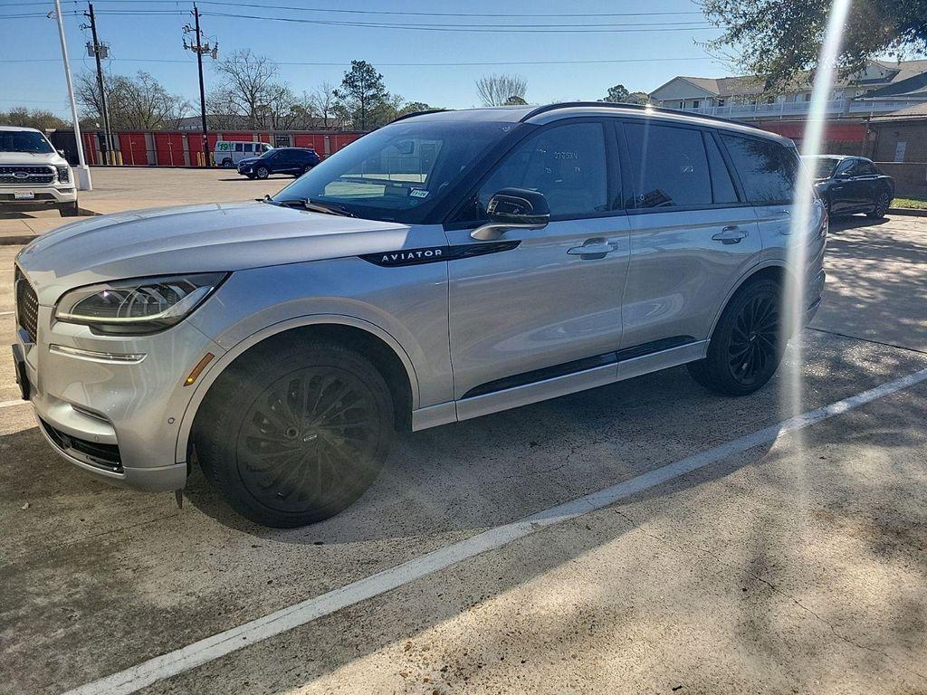 used 2023 Lincoln Aviator car, priced at $44,991