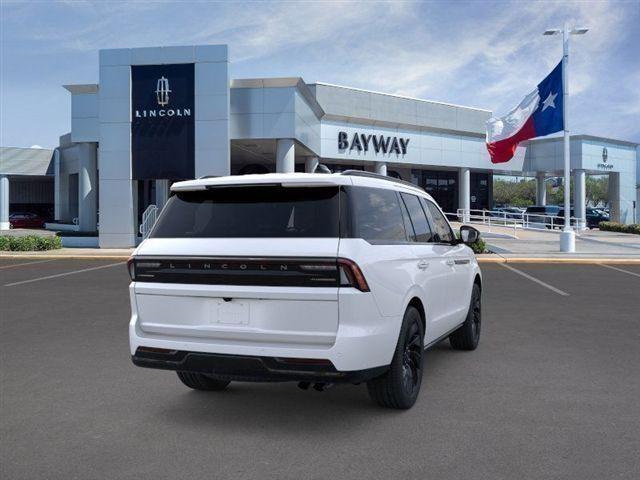 new 2025 Lincoln Navigator car, priced at $96,559
