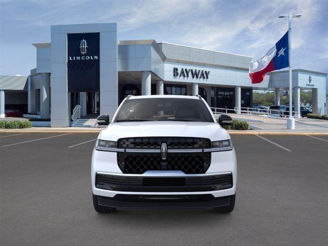 new 2025 Lincoln Navigator car, priced at $99,339