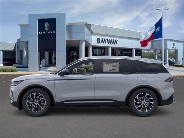 new 2026 Lincoln Nautilus car, priced at $53,780