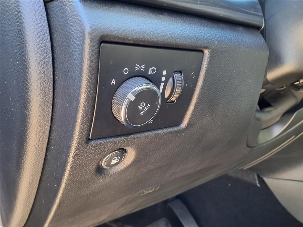 used 2020 Jeep Grand Cherokee car, priced at $13,844