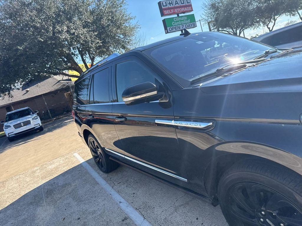 used 2020 Lincoln Navigator car, priced at $36,161