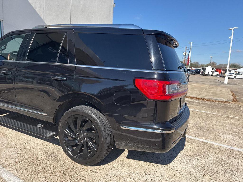 used 2020 Lincoln Navigator car, priced at $36,161