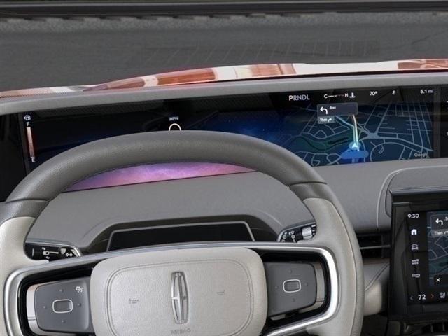 new 2025 Lincoln Nautilus car, priced at $54,296