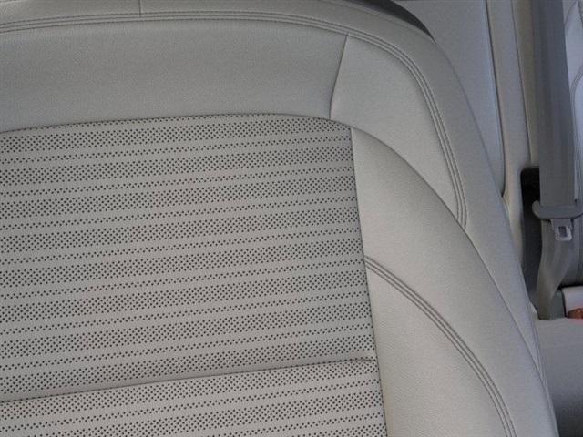 new 2025 Lincoln Nautilus car, priced at $54,296