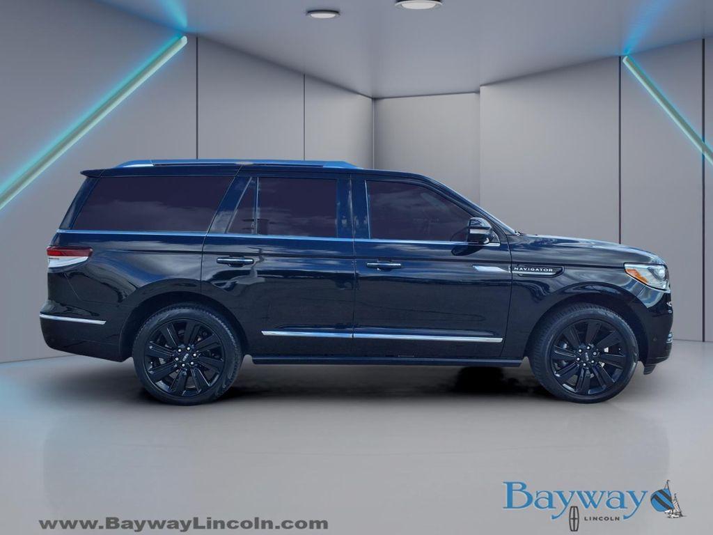 used 2022 Lincoln Navigator car, priced at $45,791