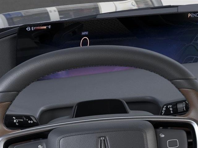 new 2025 Lincoln Navigator car, priced at $95,887