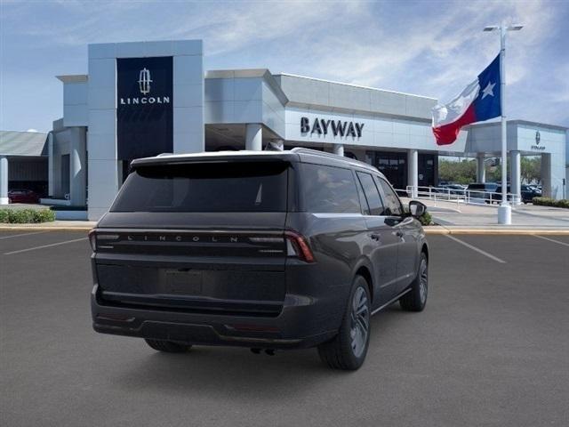 new 2025 Lincoln Navigator car, priced at $95,887