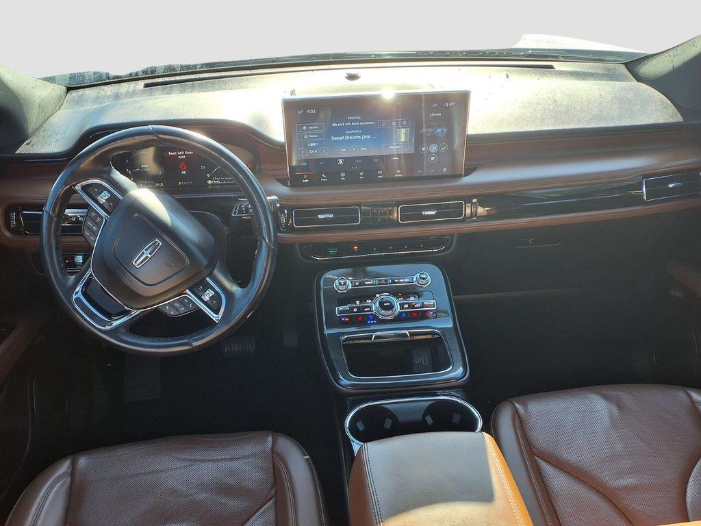 used 2023 Lincoln Nautilus car, priced at $34,722