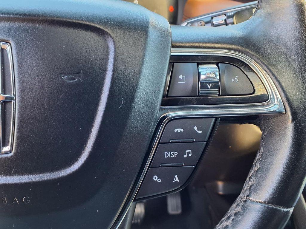 used 2023 Lincoln Nautilus car, priced at $34,722