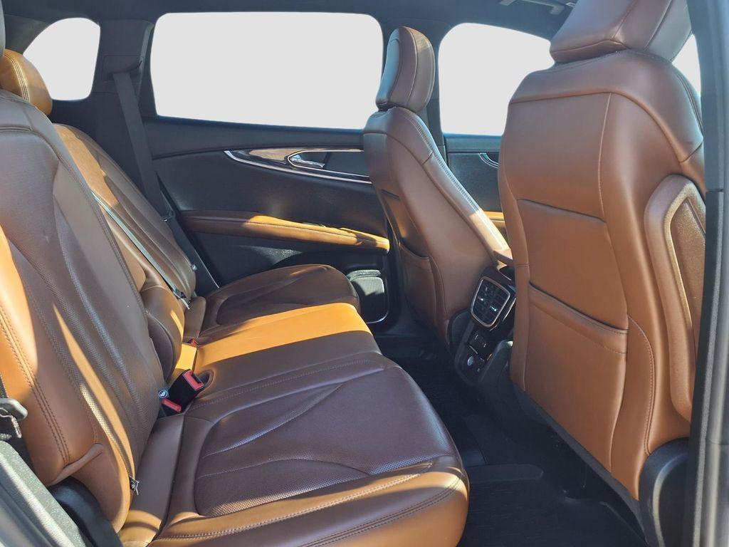 used 2023 Lincoln Nautilus car, priced at $34,722