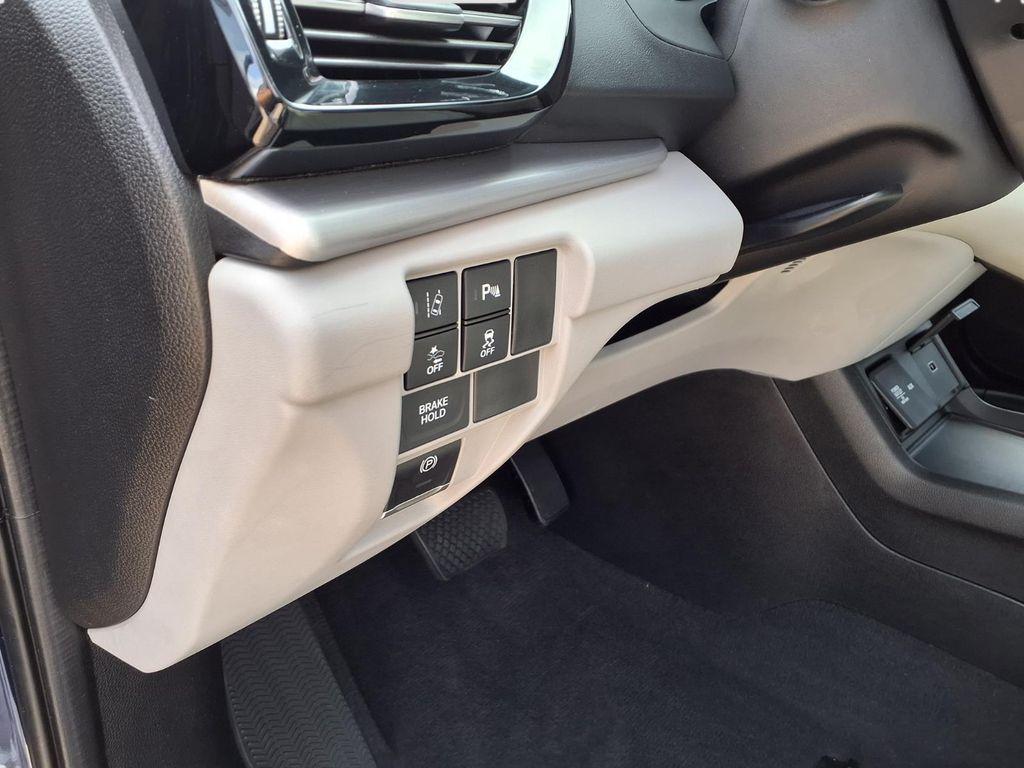 used 2021 Acura RDX car, priced at $26,590