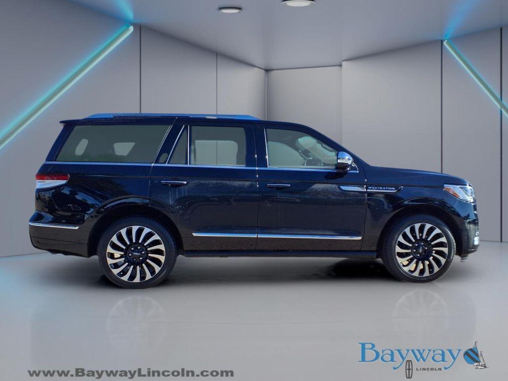 used 2023 Lincoln Navigator car, priced at $63,067