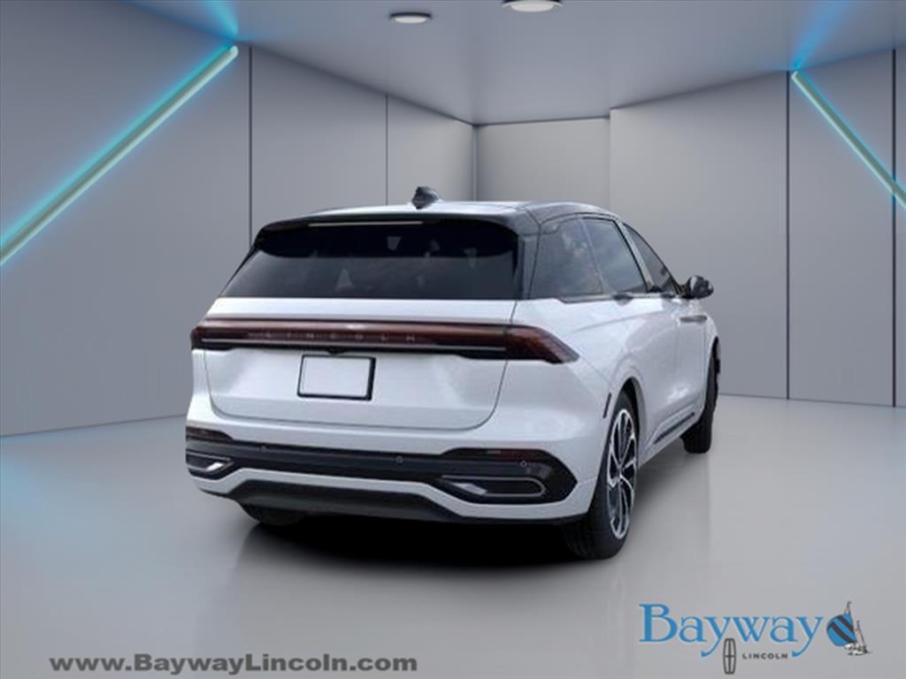 new 2025 Lincoln Nautilus car, priced at $61,600