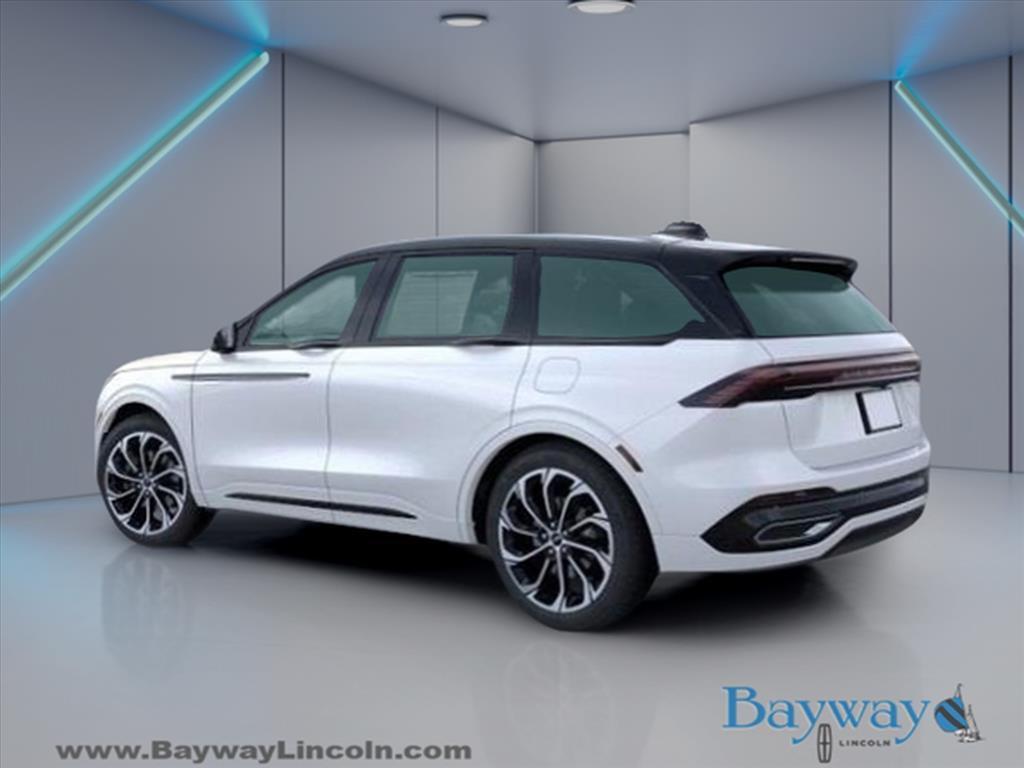 new 2025 Lincoln Nautilus car, priced at $61,600