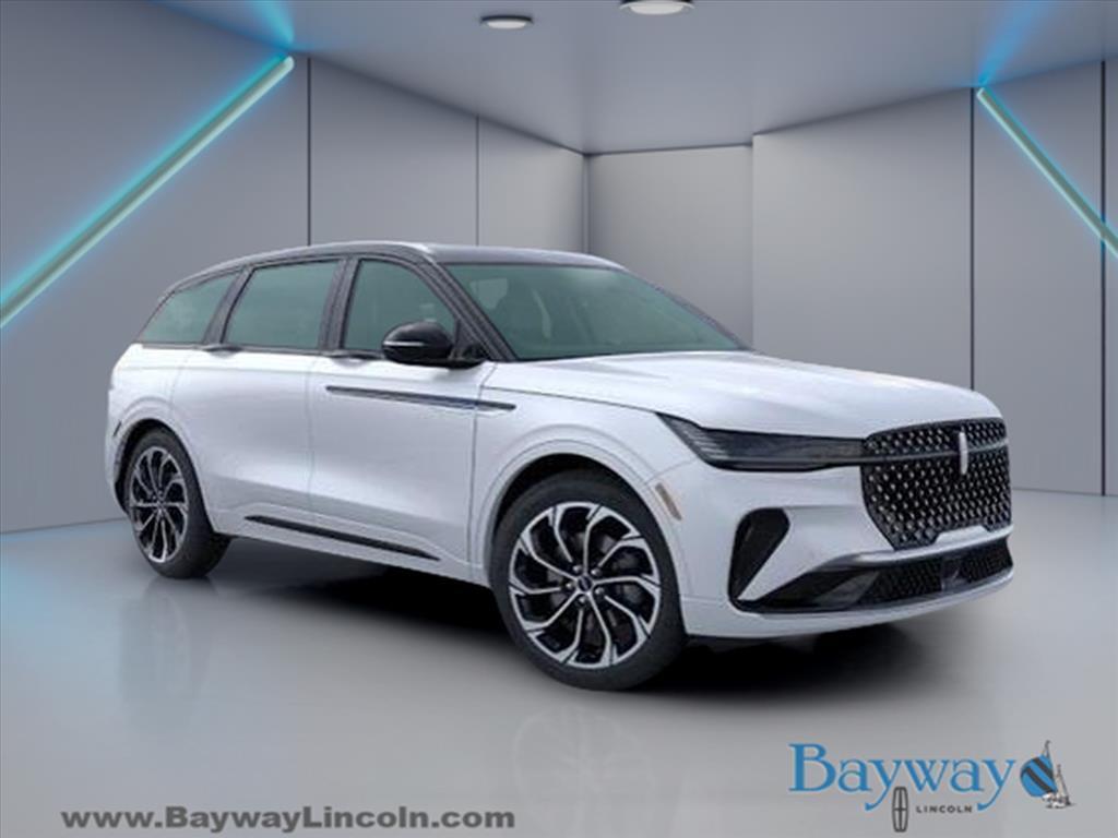 new 2025 Lincoln Nautilus car, priced at $61,600