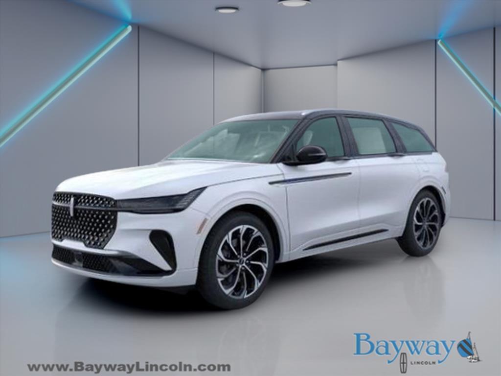 new 2025 Lincoln Nautilus car, priced at $61,600