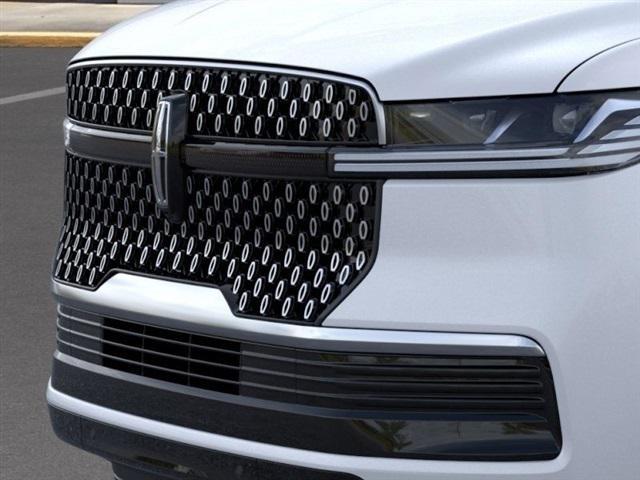 new 2025 Lincoln Navigator car, priced at $93,804