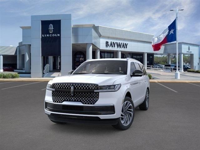 new 2025 Lincoln Navigator car, priced at $93,804
