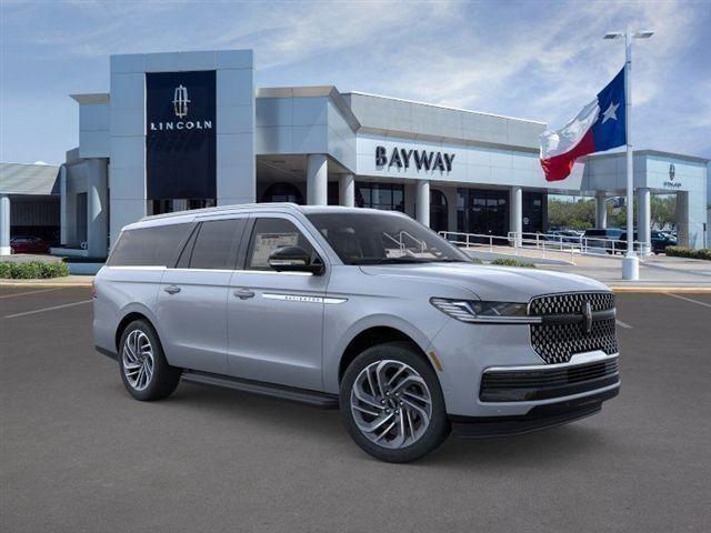 new 2026 Lincoln Navigator car, priced at $99,390