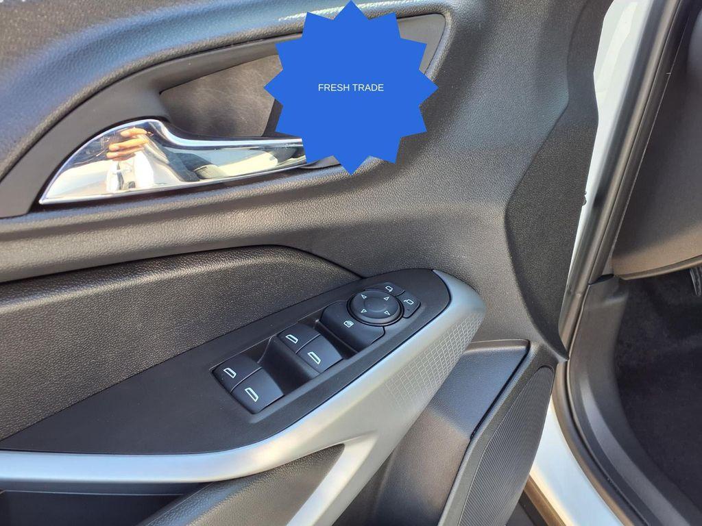 used 2025 Chevrolet Trax car, priced at $22,822