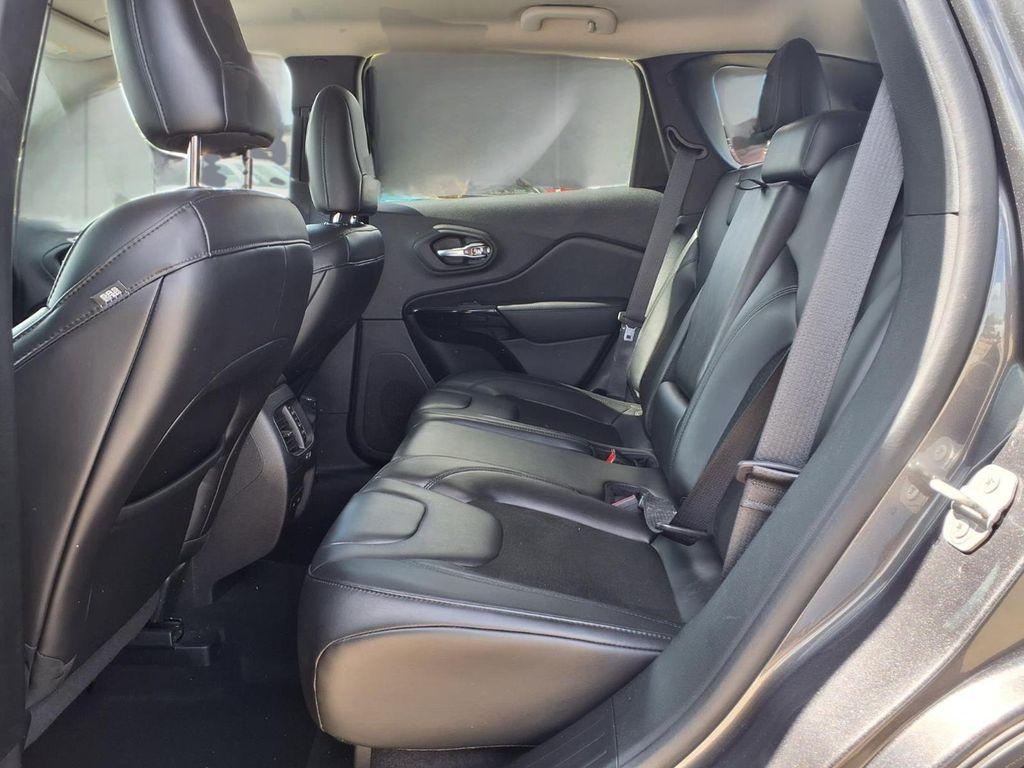 used 2020 Jeep Cherokee car, priced at $17,422