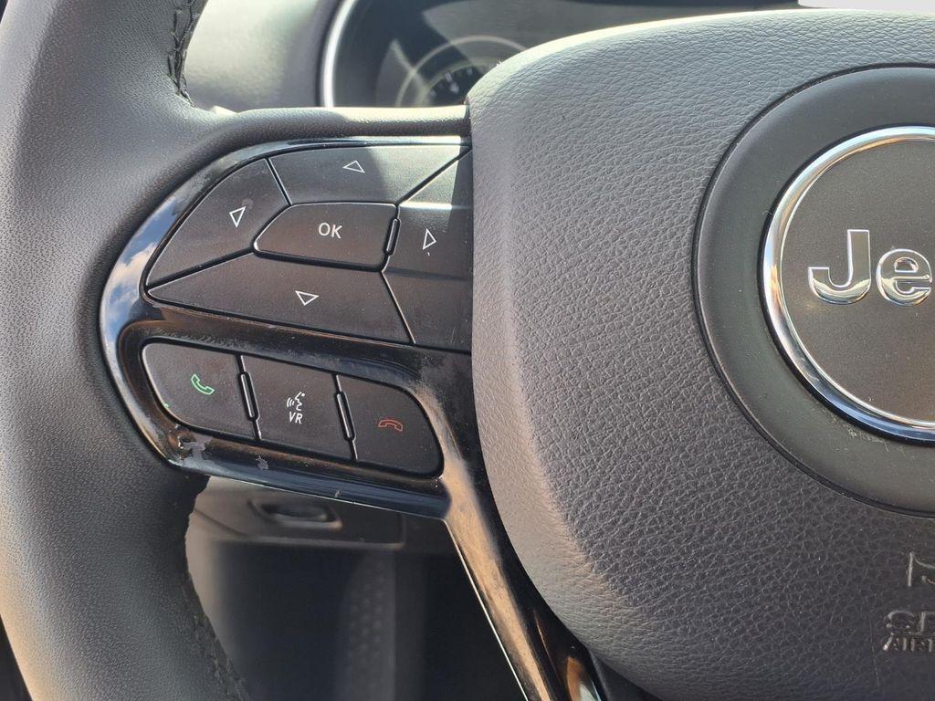 used 2020 Jeep Cherokee car, priced at $17,422