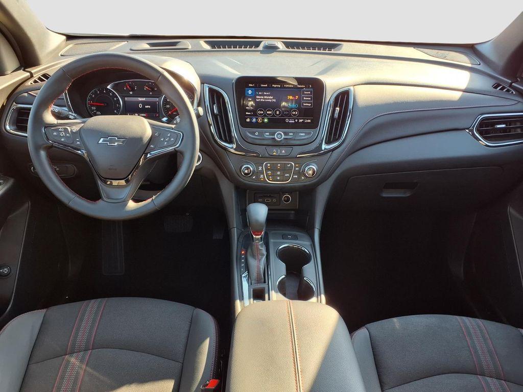 used 2024 Chevrolet Equinox car, priced at $22,733