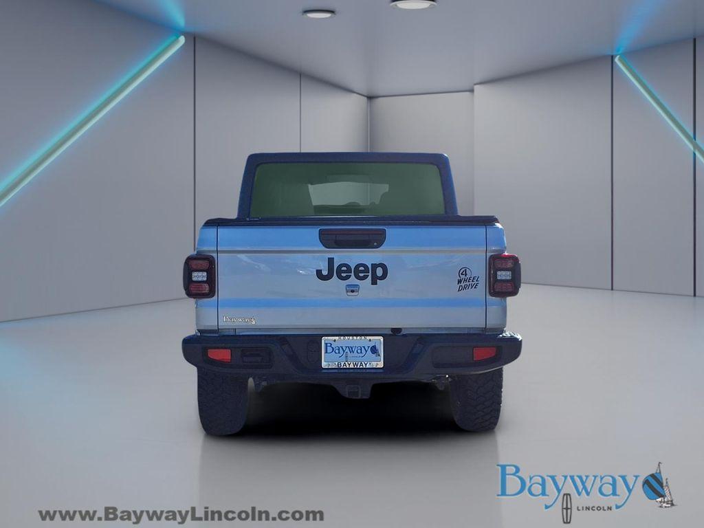 used 2024 Jeep Gladiator car, priced at $35,622