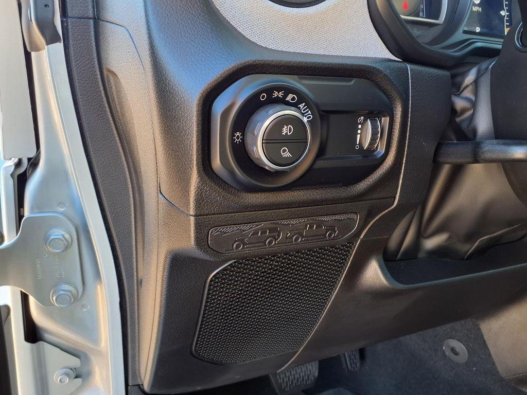 used 2024 Jeep Gladiator car, priced at $35,622