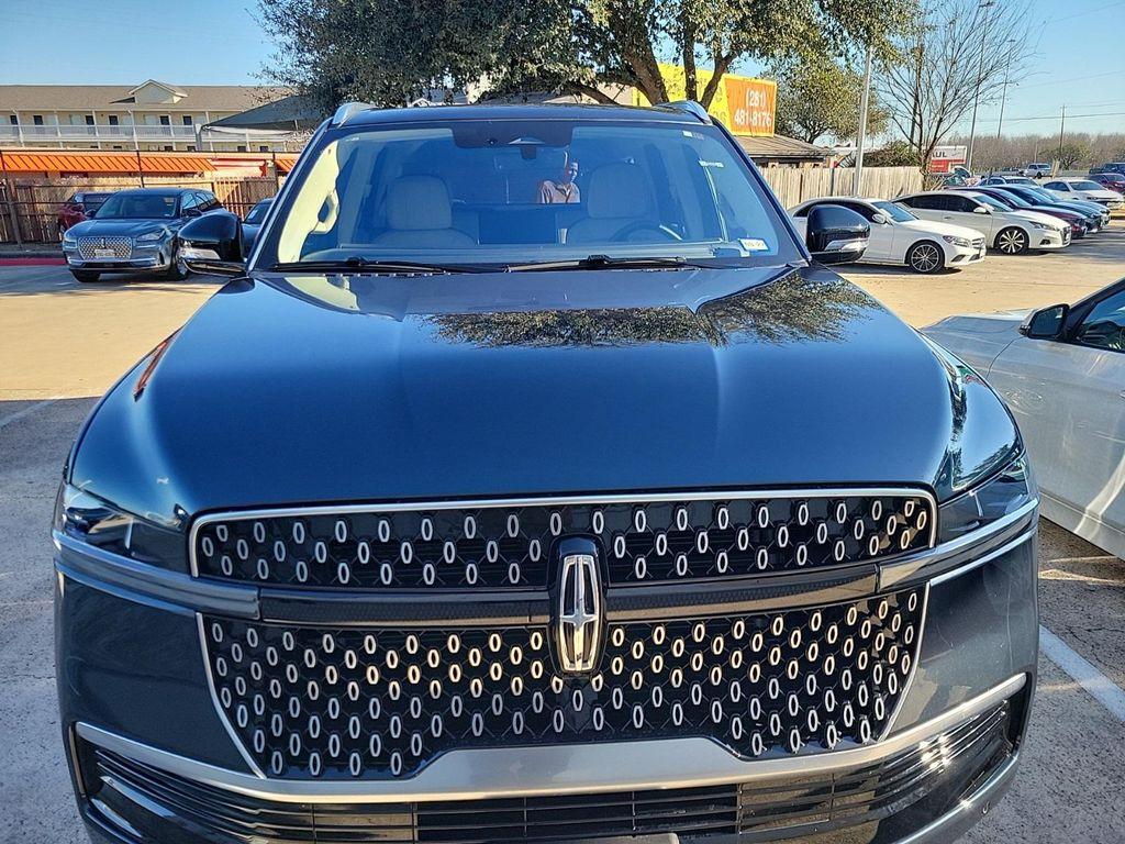 used 2025 Lincoln Navigator car, priced at $90,029