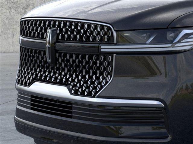 new 2026 Lincoln Navigator car, priced at $95,640