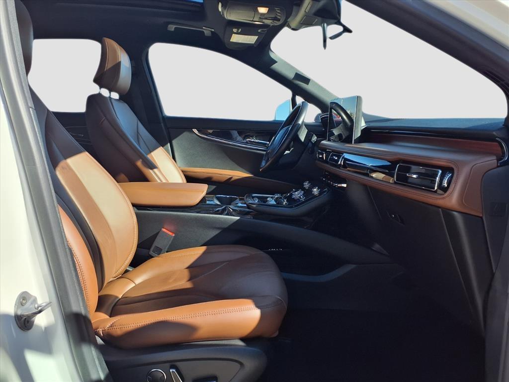 used 2023 Lincoln Nautilus car, priced at $34,090