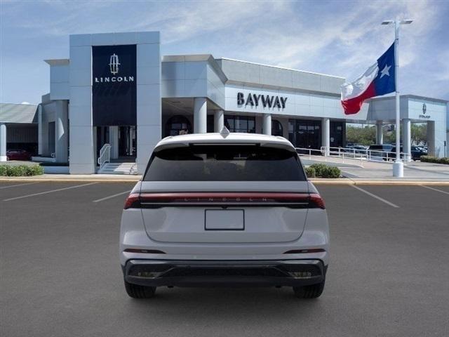 new 2026 Lincoln Nautilus car, priced at $57,168