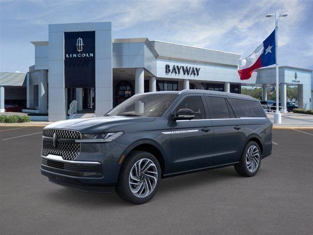 new 2026 Lincoln Navigator car, priced at $109,390