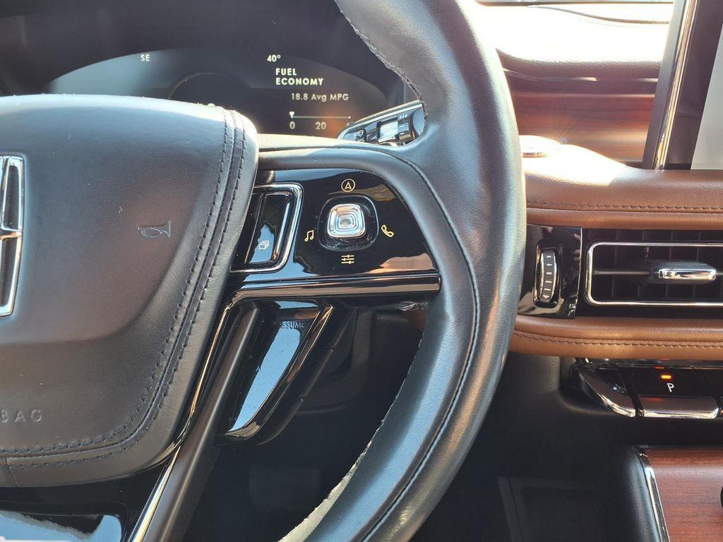 used 2022 Lincoln Aviator car, priced at $34,060