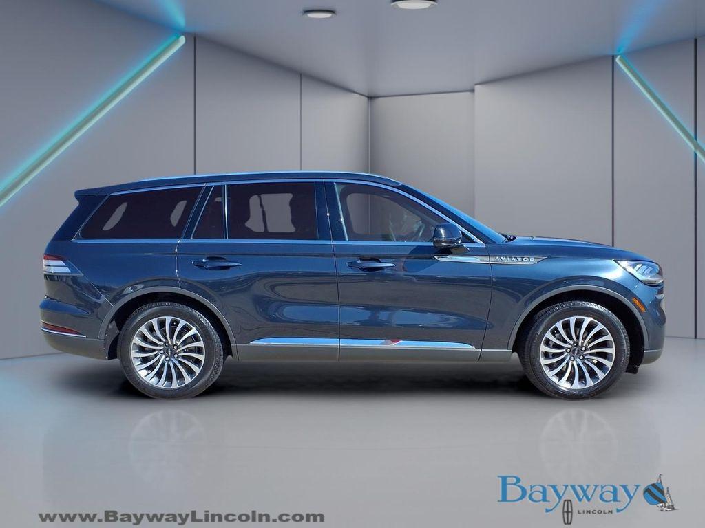 used 2022 Lincoln Aviator car, priced at $34,060